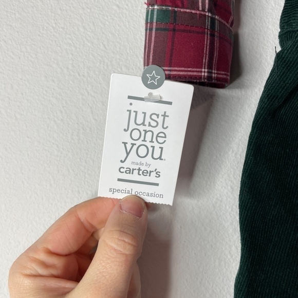 (2) Little Boys Outfits - Just one you by Carters - Picture 4 of 10